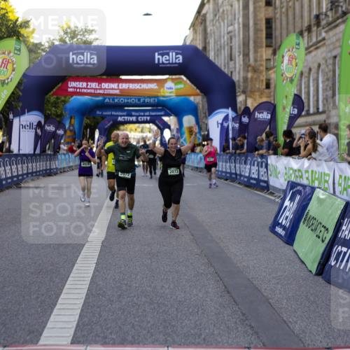 01.09.2024 - BARMER Alsterlauf Kathrin Stürmer Photography http://msf.ph/oto/6972492 01.09.2024 10:23:02 Ziel 3963, 4170, 2072, 2073, 2811, 3261, 3395, 4239, 4632, 4651, 4927, 4928, 5036 meine-sportfotos.de