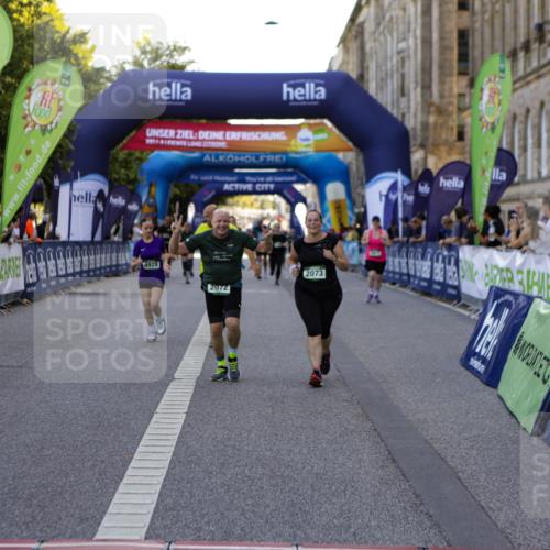 01.09.2024 - BARMER Alsterlauf Kathrin Stürmer Photography http://msf.ph/oto/6972498 01.09.2024 10:23:03 Ziel 3963, 4170, 2072, 2073, 2811, 3395, 4239, 4632, 4651, 4927, 4928, 5036 meine-sportfotos.de