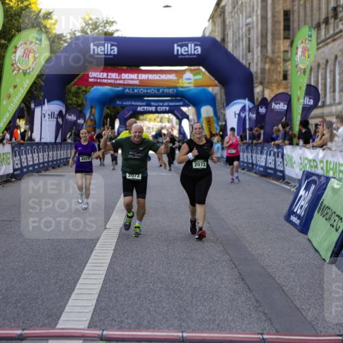 01.09.2024 - BARMER Alsterlauf Kathrin Stürmer Photography http://msf.ph/oto/6972500 01.09.2024 10:23:03 Ziel 3963, 4170, 2072, 2073, 2811, 3395, 4239, 4632, 4651, 4927, 4928, 5036 meine-sportfotos.de