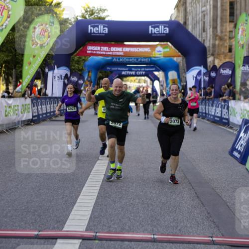 01.09.2024 - BARMER Alsterlauf Kathrin Stürmer Photography http://msf.ph/oto/6972505 01.09.2024 10:23:04 Ziel 3963, 4170, 2072, 2073, 2811, 3395, 3546, 3547, 4239, 4632, 4651, 4927, 4928, 5036, 8089 meine-sportfotos.de