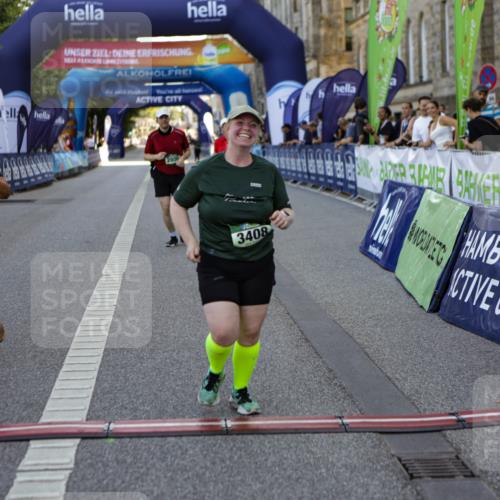 01.09.2024 - BARMER Alsterlauf Kathrin Stürmer Photography http://msf.ph/oto/6972537 01.09.2024 10:23:26 Ziel 2161, 3426, 3429, 3672, 5061, 2376, 2635, 2645, 2799, 2800, 3408, 3840, 4456, 5032, 8320 meine-sportfotos.de