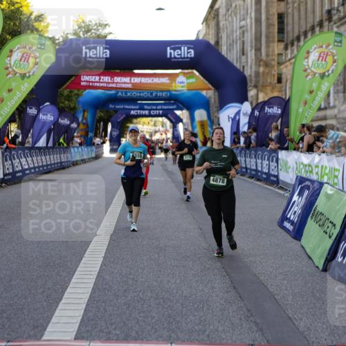 01.09.2024 - BARMER Alsterlauf Kathrin Stürmer Photography http://msf.ph/oto/6972548 01.09.2024 10:23:51 Ziel 2226, 3574, 3695, 4025, 3174, 4878, 5120, 8310 meine-sportfotos.de