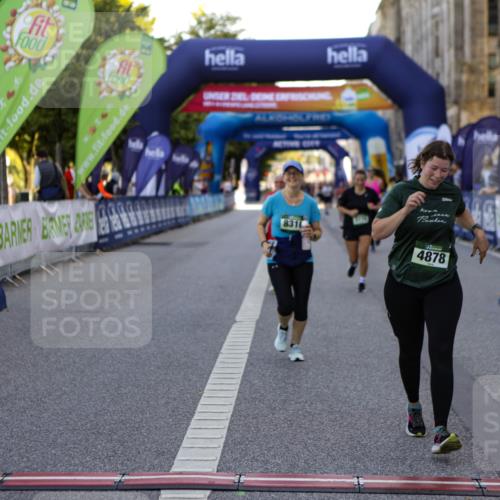 01.09.2024 - BARMER Alsterlauf Kathrin Stürmer Photography http://msf.ph/oto/6972557 01.09.2024 10:23:52 Ziel 2226, 3574, 3695, 4025, 3174, 3304, 4878, 5120, 8310 meine-sportfotos.de