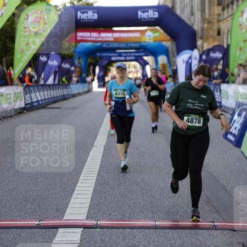 01.09.2024 - BARMER Alsterlauf Kathrin Stürmer Photography http://msf.ph/oto/6972558 01.09.2024 10:23:52 Ziel 2226, 3574, 3695, 4025, 3174, 3304, 4878, 5120, 8310 meine-sportfotos.de