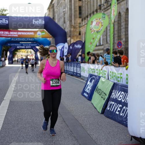 01.09.2024 - BARMER Alsterlauf Kathrin Stürmer Photography http://msf.ph/oto/6972569 01.09.2024 10:24:00 Ziel 2226, 3174, 3304, 5120, 8310 meine-sportfotos.de