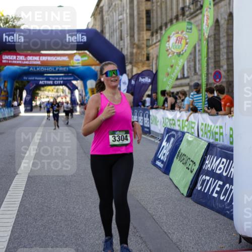 01.09.2024 - BARMER Alsterlauf Kathrin Stürmer Photography http://msf.ph/oto/6972572 01.09.2024 10:24:01 Ziel 2226, 3174, 3304, 5120 meine-sportfotos.de