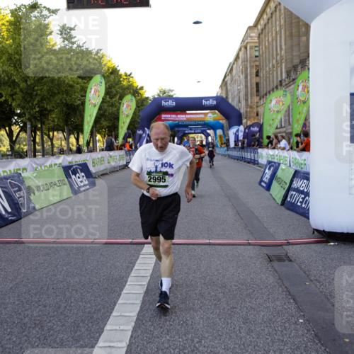 01.09.2024 - BARMER Alsterlauf Kathrin Stürmer Photography http://msf.ph/oto/6972587 01.09.2024 10:24:19 Ziel 2643, 2644, 2779, 2138, 2597, 2598, 2995, 3660, 4090 meine-sportfotos.de