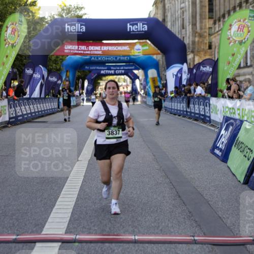 01.09.2024 - BARMER Alsterlauf Kathrin Stürmer Photography http://msf.ph/oto/6972621 01.09.2024 10:24:49 Ziel 2794, 3482, 3837, 8188 meine-sportfotos.de