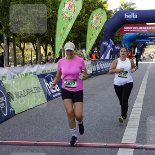 01.09.2024 - BARMER Alsterlauf Kathrin Stürmer Photography http://msf.ph/oto/6972645 01.09.2024 10:25:07 Ziel 2767, 2768, 2743, 3127, 3993, 4527, 8247 meine-sportfotos.de