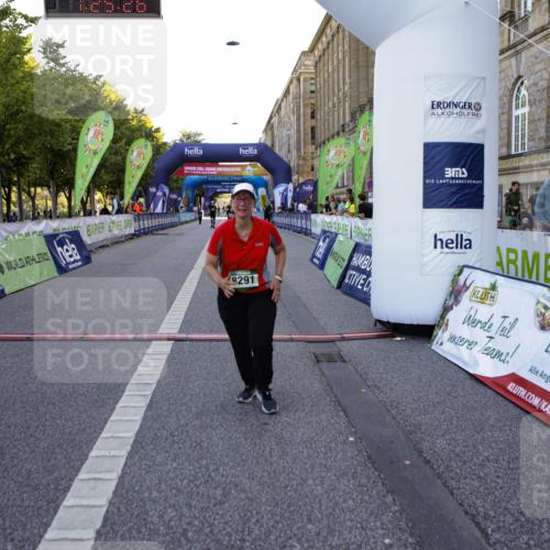 01.09.2024 - BARMER Alsterlauf Kathrin Stürmer Photography http://msf.ph/oto/6972664 01.09.2024 10:25:24 Ziel 2767, 2768, 2201, 2240, 4044, 8291 meine-sportfotos.de
