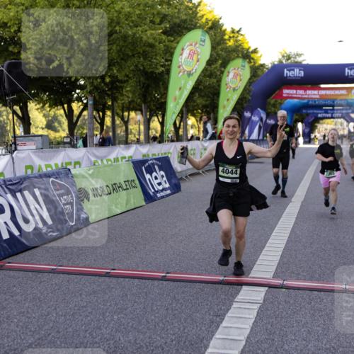 01.09.2024 - BARMER Alsterlauf Kathrin Stürmer Photography http://msf.ph/oto/6972670 01.09.2024 10:25:32 Ziel 2365, 4044, 5069 meine-sportfotos.de