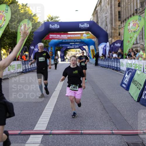 01.09.2024 - BARMER Alsterlauf Kathrin Stürmer Photography http://msf.ph/oto/6972676 01.09.2024 10:25:33 Ziel 2365, 4044, 5069 meine-sportfotos.de