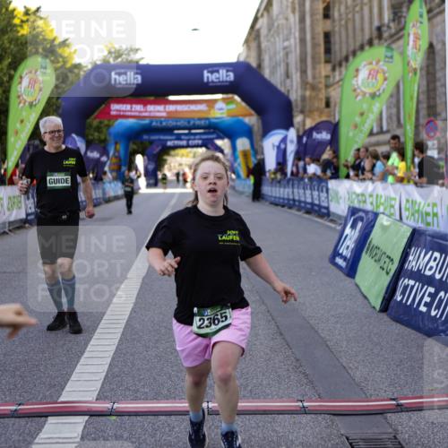 01.09.2024 - BARMER Alsterlauf Kathrin Stürmer Photography http://msf.ph/oto/6972681 01.09.2024 10:25:34 Ziel 2365, 4044, 5069 meine-sportfotos.de