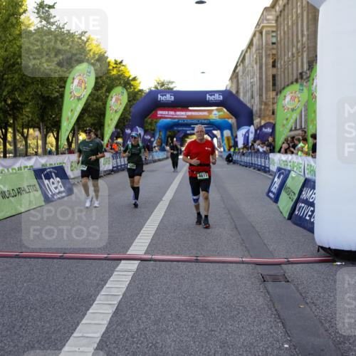 01.09.2024 - BARMER Alsterlauf Kathrin Stürmer Photography http://msf.ph/oto/6972700 01.09.2024 10:26:08 Ziel 2380, 2381, 2340, 2601, 4613, 4893, 4894 meine-sportfotos.de