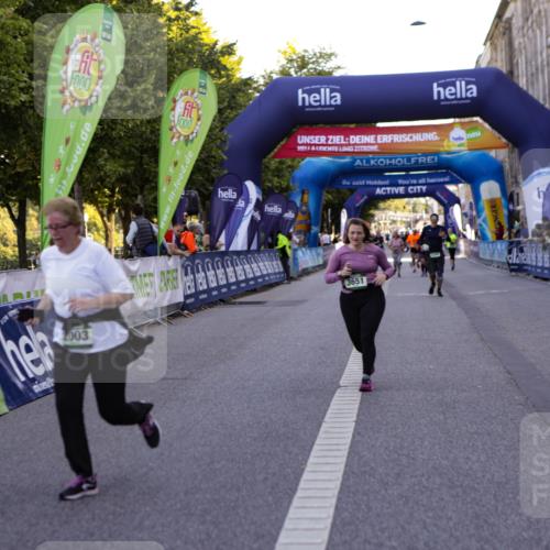 01.09.2024 - BARMER Alsterlauf Kathrin Stürmer Photography http://msf.ph/oto/6972725 01.09.2024 10:26:48 Ziel 4999, 2003, 3651, 3765, 5115 meine-sportfotos.de