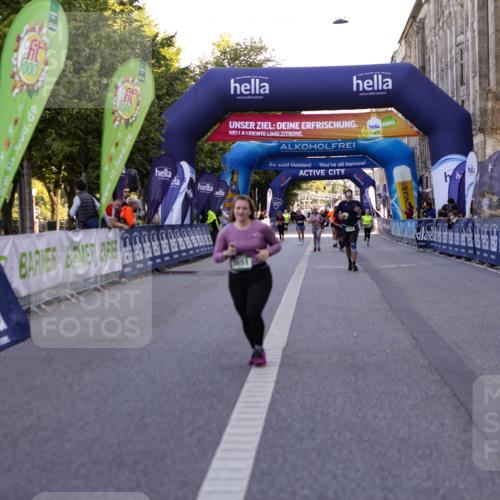 01.09.2024 - BARMER Alsterlauf Kathrin Stürmer Photography http://msf.ph/oto/6972728 01.09.2024 10:26:48 Ziel 4999, 2003, 3651, 3765, 5115 meine-sportfotos.de