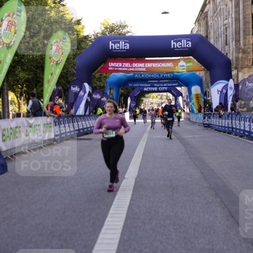 01.09.2024 - BARMER Alsterlauf Kathrin Stürmer Photography http://msf.ph/oto/6972729 01.09.2024 10:26:48 Ziel 4999, 2003, 3651, 3765, 5115 meine-sportfotos.de