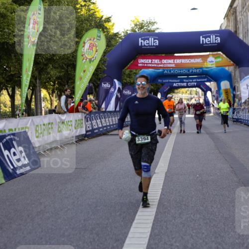 01.09.2024 - BARMER Alsterlauf Kathrin Stürmer Photography http://msf.ph/oto/6972740 01.09.2024 10:26:58 Ziel 4999, 3394, 3651, 8004, 8313 meine-sportfotos.de