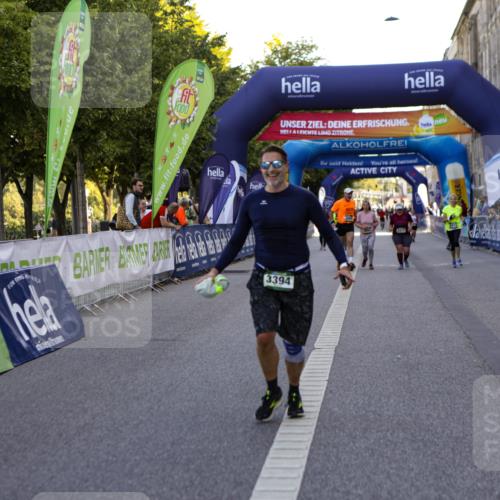 01.09.2024 - BARMER Alsterlauf Kathrin Stürmer Photography http://msf.ph/oto/6972741 01.09.2024 10:26:58 Ziel 4999, 3394, 3651, 8004, 8313 meine-sportfotos.de
