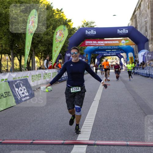 01.09.2024 - BARMER Alsterlauf Kathrin Stürmer Photography http://msf.ph/oto/6972745 01.09.2024 10:26:58 Ziel 4999, 3394, 3651, 8004, 8313 meine-sportfotos.de