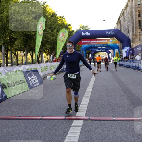 01.09.2024 - BARMER Alsterlauf Kathrin Stürmer Photography http://msf.ph/oto/6972746 01.09.2024 10:26:59 Ziel 4237, 4999, 3394, 8004, 8313 meine-sportfotos.de