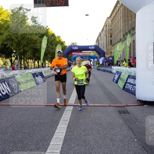 01.09.2024 - BARMER Alsterlauf Kathrin Stürmer Photography http://msf.ph/oto/6972767 01.09.2024 10:27:07 Ziel 4237, 2413, 4960, 5094, 8004, 8313 meine-sportfotos.de