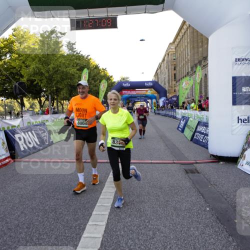 01.09.2024 - BARMER Alsterlauf Kathrin Stürmer Photography http://msf.ph/oto/6972771 01.09.2024 10:27:07 Ziel 4237, 2413, 4960, 5094, 8004, 8313 meine-sportfotos.de