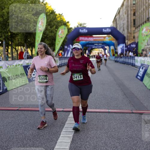 01.09.2024 - BARMER Alsterlauf Kathrin Stürmer Photography http://msf.ph/oto/6972774 01.09.2024 10:27:10 Ziel 4237, 2413, 3761, 4091, 4960, 5094, 8004, 8313 meine-sportfotos.de