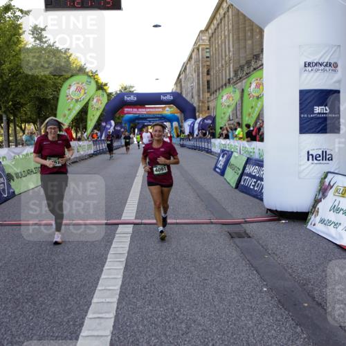 01.09.2024 - BARMER Alsterlauf Kathrin Stürmer Photography http://msf.ph/oto/6972783 01.09.2024 10:27:17 Ziel 4237, 3761, 4091, 4960, 5056, 8191, 8192 meine-sportfotos.de