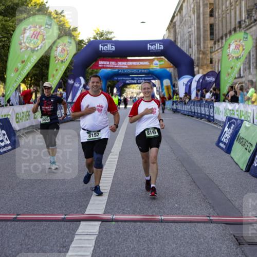 01.09.2024 - BARMER Alsterlauf Kathrin Stürmer Photography http://msf.ph/oto/6972806 01.09.2024 10:27:21 Ziel 3761, 4091, 5056, 8191, 8192, 8193 meine-sportfotos.de