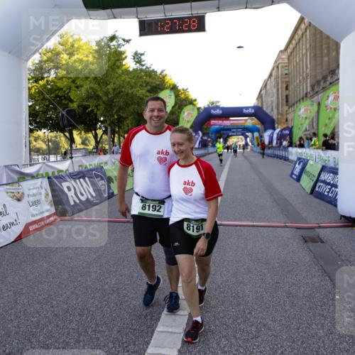01.09.2024 - BARMER Alsterlauf Kathrin Stürmer Photography http://msf.ph/oto/6972814 01.09.2024 10:27:26 Ziel 2158, 5056, 8191, 8192, 8193 meine-sportfotos.de