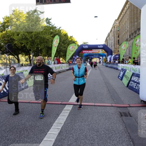 01.09.2024 - BARMER Alsterlauf Kathrin Stürmer Photography http://msf.ph/oto/6972815 01.09.2024 10:27:40 Ziel 2119, 4774, 5013, 5078 meine-sportfotos.de