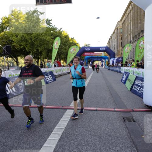 01.09.2024 - BARMER Alsterlauf Kathrin Stürmer Photography http://msf.ph/oto/6972816 01.09.2024 10:27:40 Ziel 2119, 4774, 5013, 5078 meine-sportfotos.de