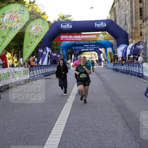 01.09.2024 - BARMER Alsterlauf Kathrin Stürmer Photography http://msf.ph/oto/6972824 01.09.2024 10:27:46 Ziel 2119, 4774, 4775, 5013 meine-sportfotos.de