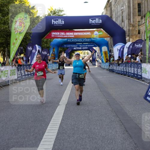 01.09.2024 - BARMER Alsterlauf Kathrin Stürmer Photography http://msf.ph/oto/6972827 01.09.2024 10:27:58 Ziel 5097, 2316, 4461, 4477, 4696 meine-sportfotos.de