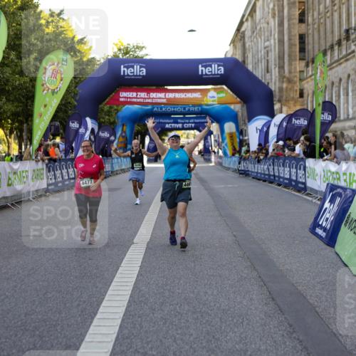 01.09.2024 - BARMER Alsterlauf Kathrin Stürmer Photography http://msf.ph/oto/6972829 01.09.2024 10:27:58 Ziel 5097, 2316, 4461, 4477, 4696 meine-sportfotos.de