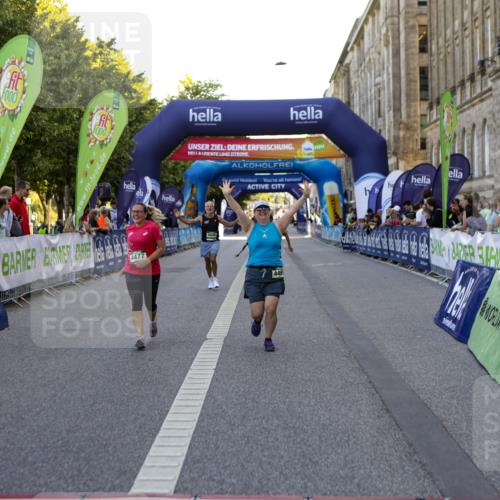 01.09.2024 - BARMER Alsterlauf Kathrin Stürmer Photography http://msf.ph/oto/6972830 01.09.2024 10:27:58 Ziel 5097, 2316, 4461, 4477, 4696 meine-sportfotos.de
