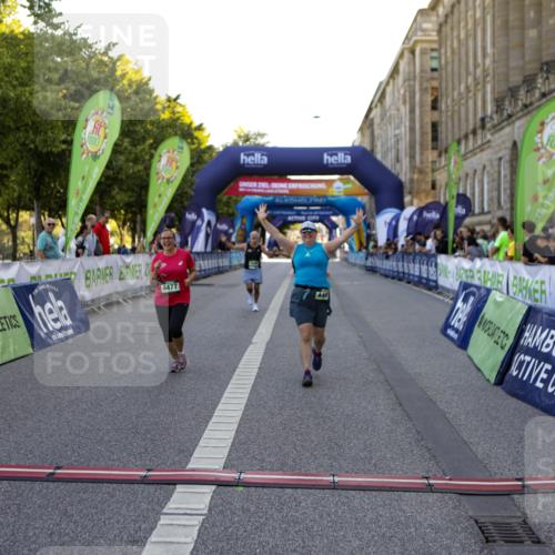 01.09.2024 - BARMER Alsterlauf Kathrin Stürmer Photography http://msf.ph/oto/6972836 01.09.2024 10:27:59 Ziel 5097, 2316, 4461, 4477, 4696 meine-sportfotos.de