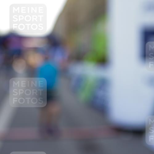 01.09.2024 - BARMER Alsterlauf Kathrin Stürmer Photography http://msf.ph/oto/6972845 01.09.2024 10:28:01 Ziel 5097, 2316, 4461, 4477, 4696 meine-sportfotos.de