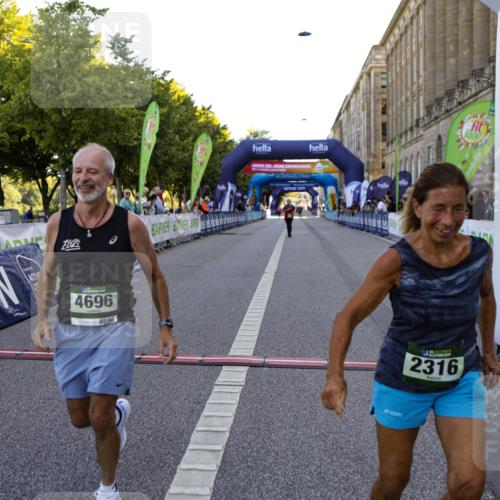 01.09.2024 - BARMER Alsterlauf Kathrin Stürmer Photography http://msf.ph/oto/6972857 01.09.2024 10:28:06 Ziel 5097, 2316, 3362, 4461, 4477, 4696 meine-sportfotos.de