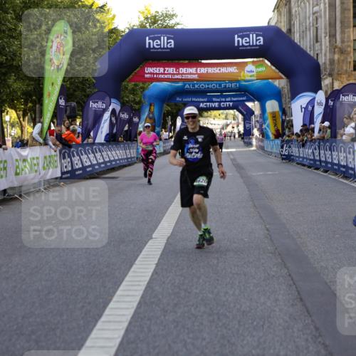 01.09.2024 - BARMER Alsterlauf Kathrin Stürmer Photography http://msf.ph/oto/6972862 01.09.2024 10:28:28 Ziel 8319, 4620, 4917 meine-sportfotos.de