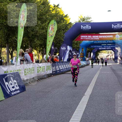 01.09.2024 - BARMER Alsterlauf Kathrin Stürmer Photography http://msf.ph/oto/6972868 01.09.2024 10:28:31 Ziel 8319, 4620, 4917 meine-sportfotos.de