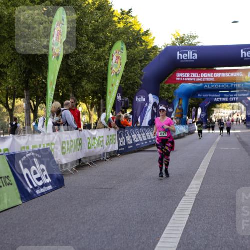 01.09.2024 - BARMER Alsterlauf Kathrin Stürmer Photography http://msf.ph/oto/6972869 01.09.2024 10:28:31 Ziel 8319, 4620, 4917 meine-sportfotos.de