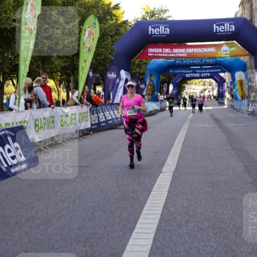 01.09.2024 - BARMER Alsterlauf Kathrin Stürmer Photography http://msf.ph/oto/6972874 01.09.2024 10:28:32 Ziel 8319, 4620, 4917 meine-sportfotos.de