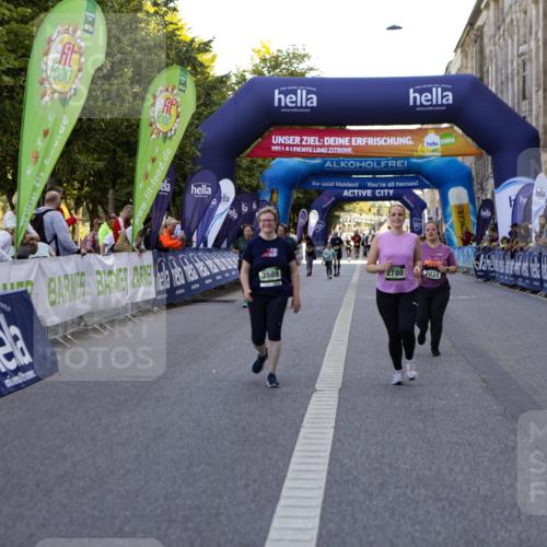01.09.2024 - BARMER Alsterlauf Kathrin Stürmer Photography http://msf.ph/oto/6972906 01.09.2024 10:28:52 Ziel 2031, 2780, 2928, 2929, 3589, 3598 meine-sportfotos.de
