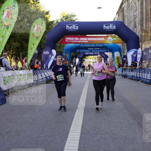01.09.2024 - BARMER Alsterlauf Kathrin Stürmer Photography http://msf.ph/oto/6972909 01.09.2024 10:28:52 Ziel 2031, 2780, 2928, 2929, 3589, 3598 meine-sportfotos.de