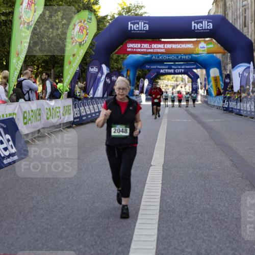 01.09.2024 - BARMER Alsterlauf Kathrin Stürmer Photography http://msf.ph/oto/6972934 01.09.2024 10:29:24 Ziel 2871, 2048, 3991 meine-sportfotos.de