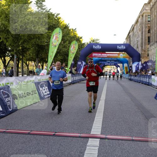 01.09.2024 - BARMER Alsterlauf Kathrin Stürmer Photography http://msf.ph/oto/6972948 01.09.2024 10:29:36 Ziel 2153, 2871, 2088, 4740 meine-sportfotos.de