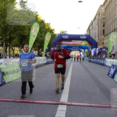 01.09.2024 - BARMER Alsterlauf Kathrin Stürmer Photography http://msf.ph/oto/6972951 01.09.2024 10:29:37 Ziel 2153, 2871, 2088, 4740 meine-sportfotos.de