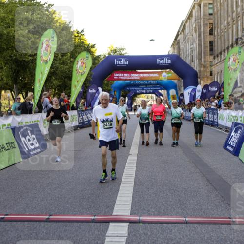 01.09.2024 - BARMER Alsterlauf Kathrin Stürmer Photography http://msf.ph/oto/6972957 01.09.2024 10:29:54 Ziel 2449, 2804, 2805, 2806, 2807, 2812, 3792 meine-sportfotos.de